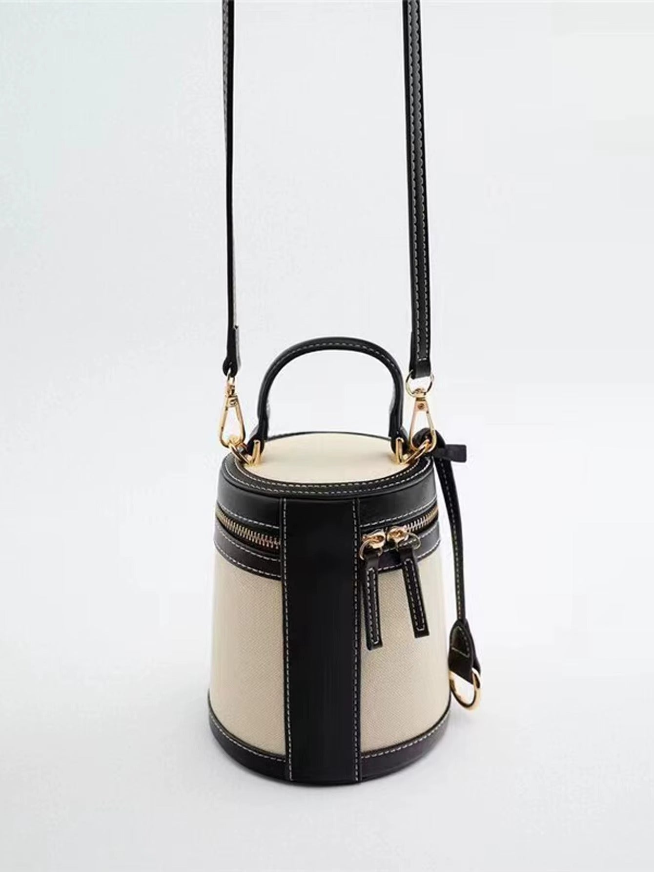 Ola Canvas Bucket
