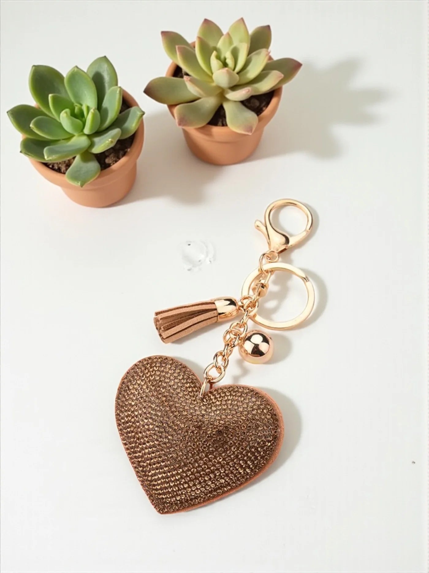 Heart rhinestones charm - Brown