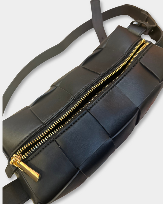 Arena Shoulder Bag - Black