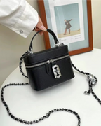 Triana Bucket Bag